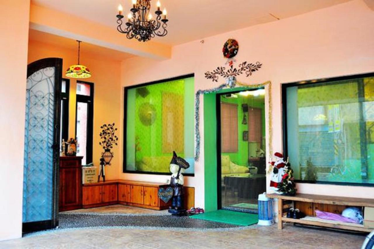 Happiness Space Hengchun South Gate Exterior photo